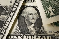 چرا تبادلات ارزی ایران و عراق هنوز بر مبنای دلار است؟